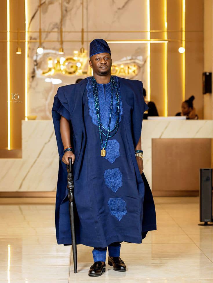 Asoire Imperial Groom Attire